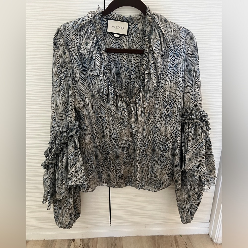 Alexis Zahara women ruffle blouse size XS